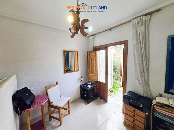 Image No.11-1 Bed Bungalow for sale
