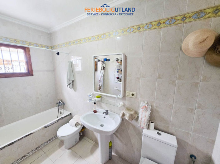 Image No.18-1 Bed Bungalow for sale