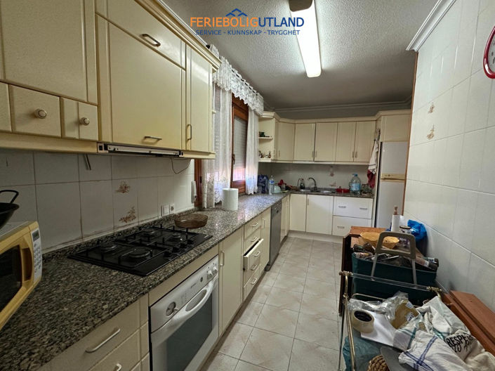 Image No.21-8 Bed Villa for sale