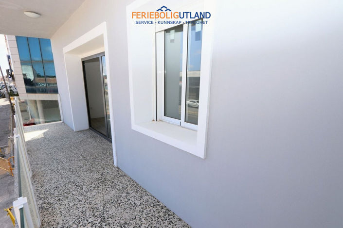 Image No.15-3 Bed Apartment for sale