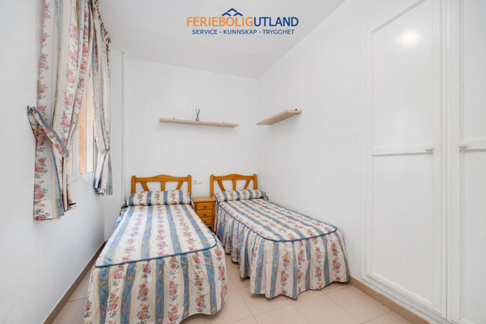 Image No.16-2 Bed Bungalow for sale