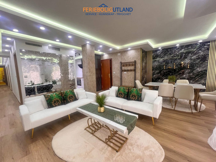 Image No.2-4 Bed Apartment for sale