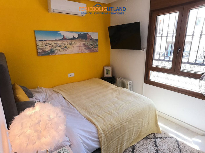 Image No.16-2 Bed Apartment for sale