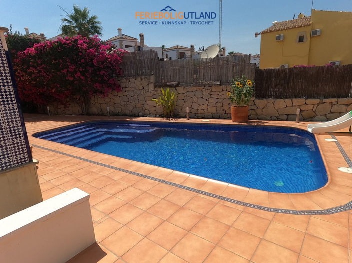 Image No.18-3 Bed Villa for sale