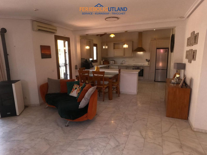 Image No.8-3 Bed Villa for sale