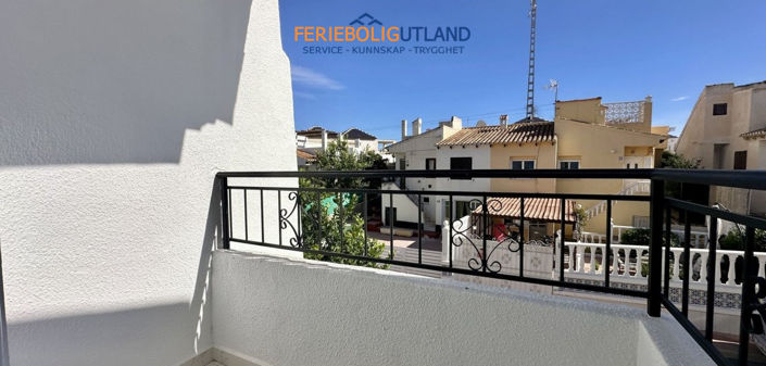 Image No.21-3 Bed Townhouse for sale