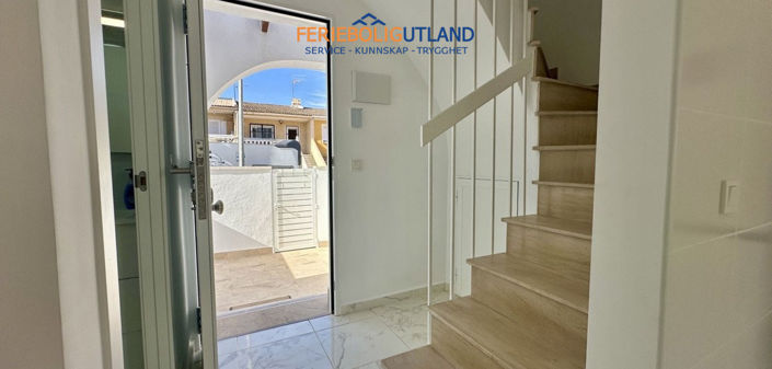 Image No.23-3 Bed Townhouse for sale