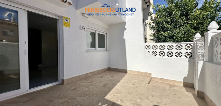 Image No.25-3 Bed Townhouse for sale