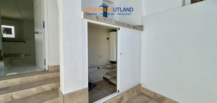 Image No.29-3 Bed Townhouse for sale