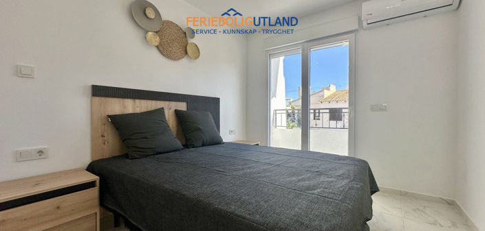 Image No.4-3 Bed Townhouse for sale