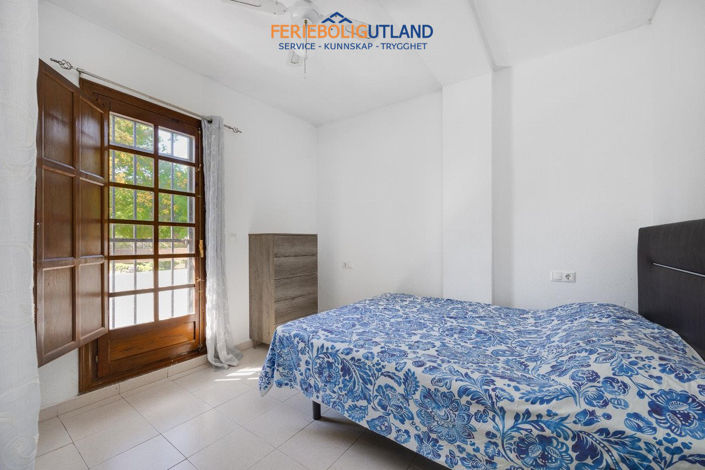 Image No.15-2 Bed Bungalow for sale