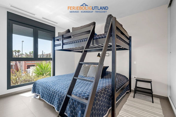 Image No.19-3 Bed Villa for sale