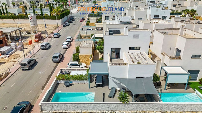Image No.35-3 Bed Villa for sale