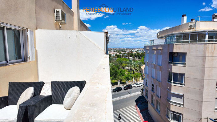Image No.23-2 Bed Apartment for sale
