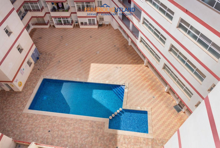 Image No.24-2 Bed Apartment for sale