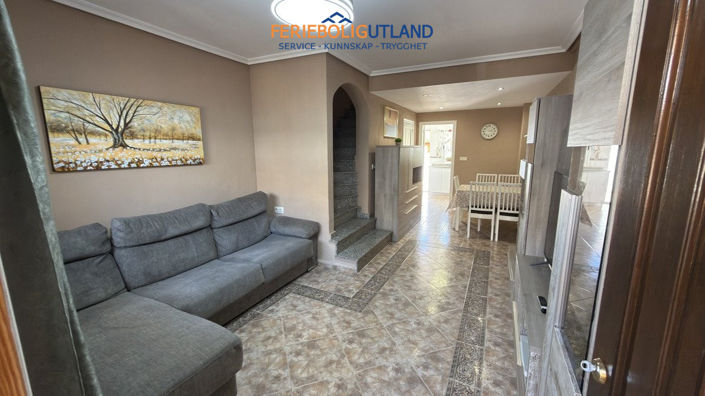 Image No.8-3 Bed Townhouse for sale