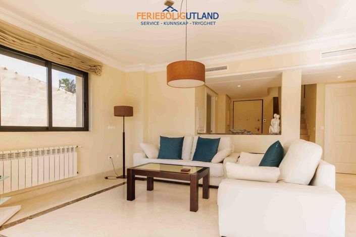 Image No.12-3 Bed Villa for sale