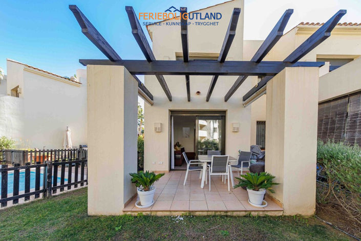 Image No.9-2 Bed Townhouse for sale