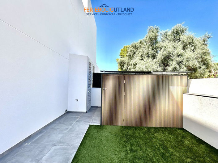 Image No.30-2 Bed Villa for sale