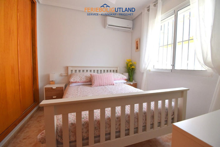 Image No.11-2 Bed Quad for sale