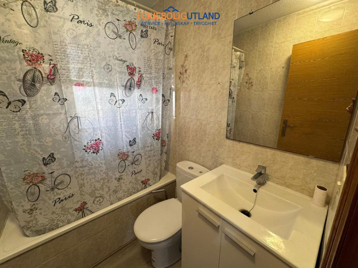 Image No.18-Apartment for sale