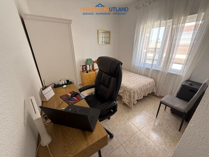 Image No.19-3 Bed Apartment for sale