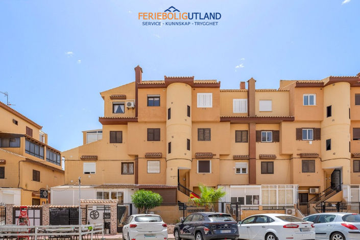 Image No.34-2 Bed Apartment for sale