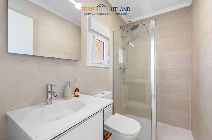 Image No.30-3 Bed Villa for sale