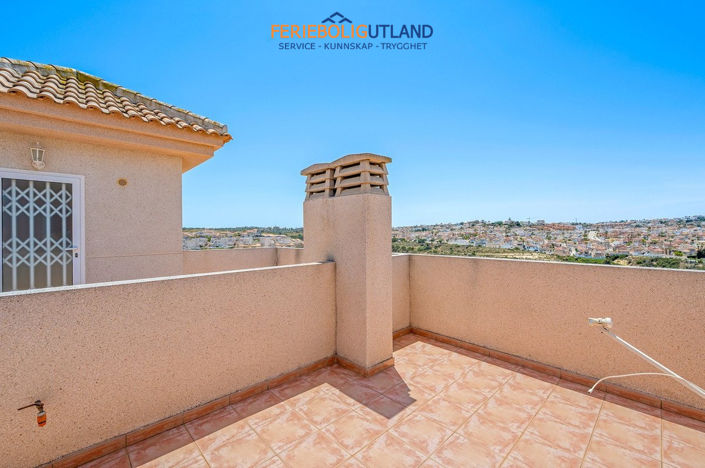Image No.47-3 Bed Villa for sale