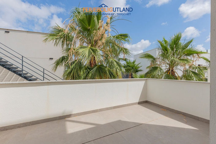 Image No.26-3 Bed Villa for sale