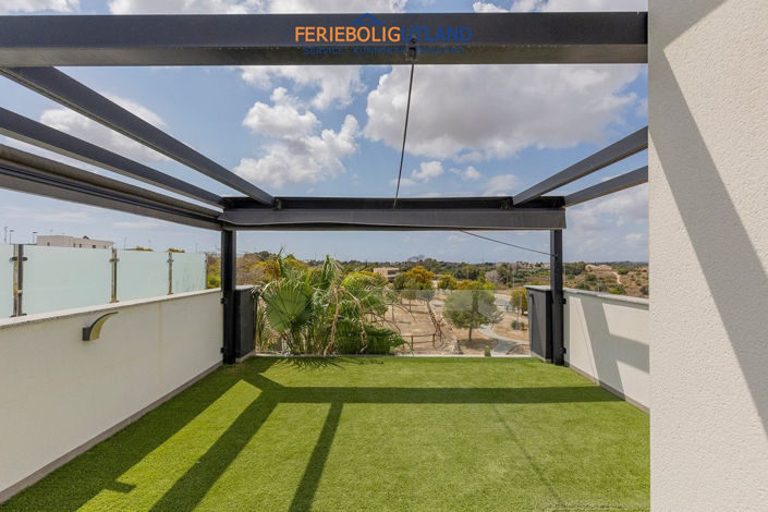 Image No.29-3 Bed Villa for sale