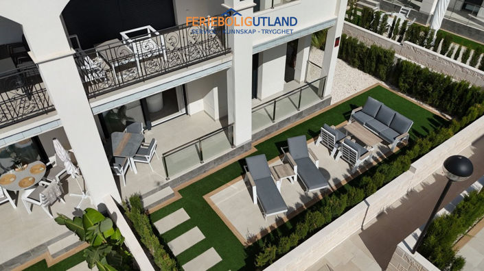 Image No.44-2 Bed Bungalow for sale