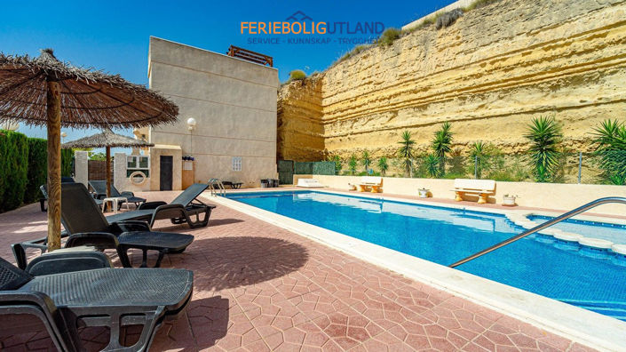 Image No.30-2 Bed Apartment for sale