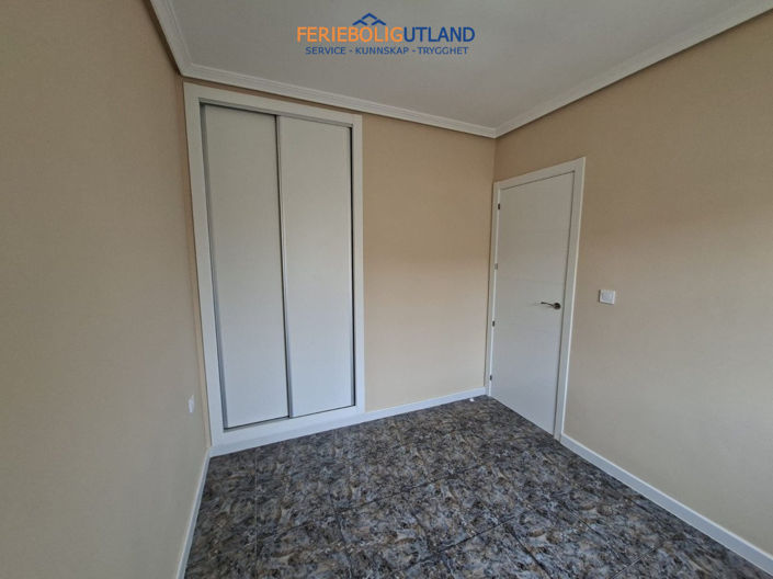Image No.17-2 Bed Apartment for sale