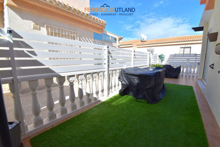 Image No.19-3 Bed Quad for sale