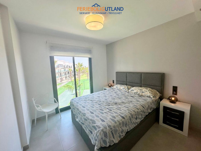 Image No.10-3 Bed Apartment for sale