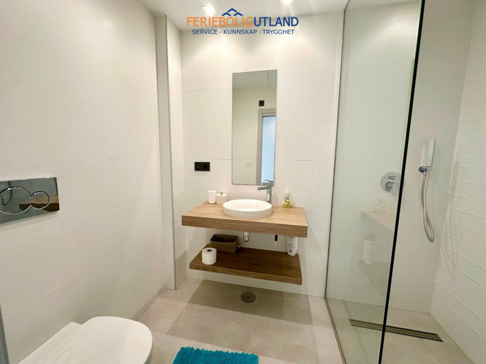 Image No.19-3 Bed Apartment for sale