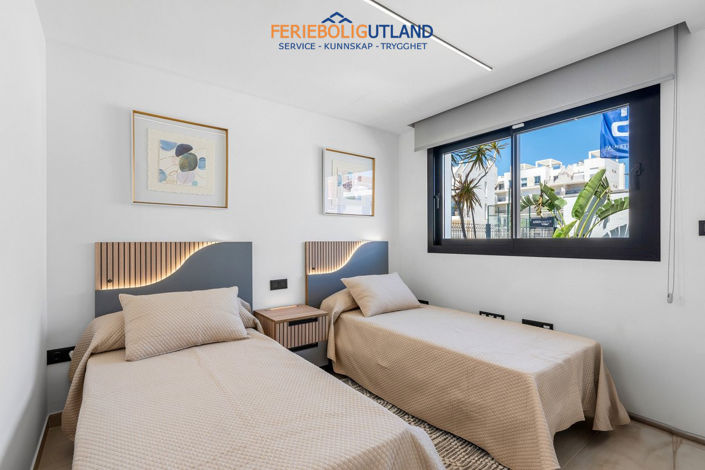Image No.28-3 Bed Apartment for sale