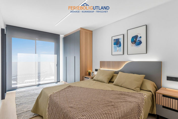 Image No.29-3 Bed Apartment for sale