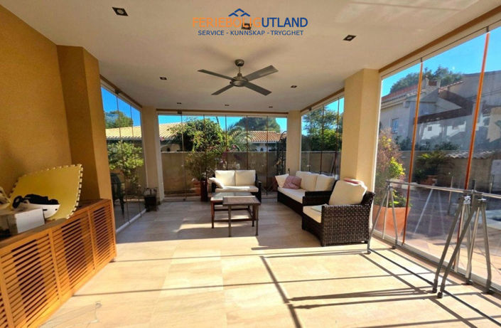 Image No.26-5 Bed Villa for sale