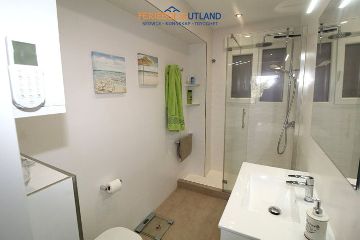 Image No.21-2 Bed Apartment for sale