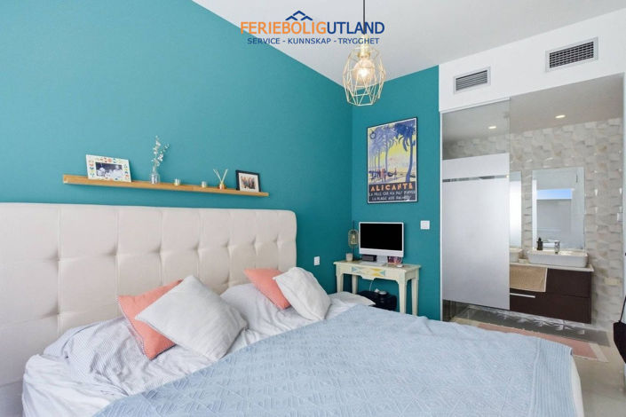 Image No.22-3 Bed Apartment for sale
