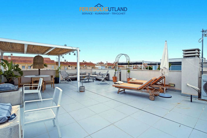 Image No.28-3 Bed Apartment for sale