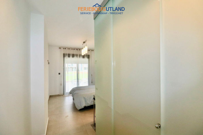 Image No.11-3 Bed Apartment for sale
