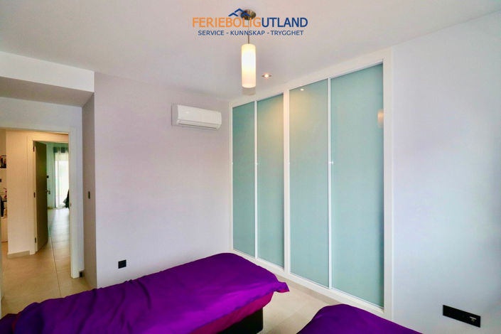 Image No.20-3 Bed Apartment for sale