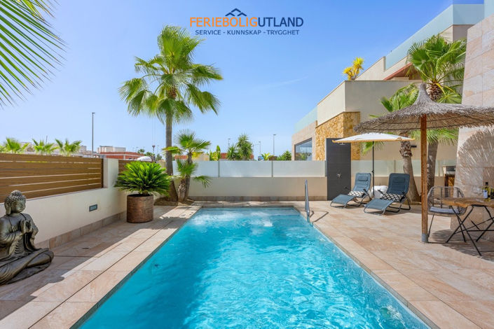 Image No.6-3 Bed Villa for sale