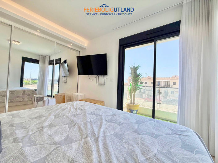 Image No.27-4 Bed Villa for sale