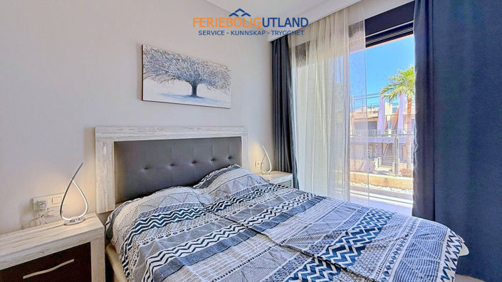 Image No.18-3 Bed Apartment for sale