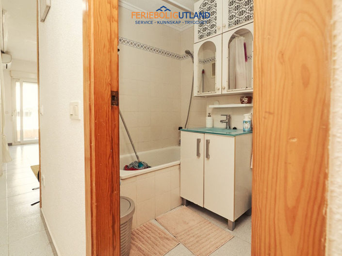 Image No.31-2 Bed Apartment for sale