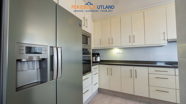 Image No.12-3 Bed Apartment for sale
